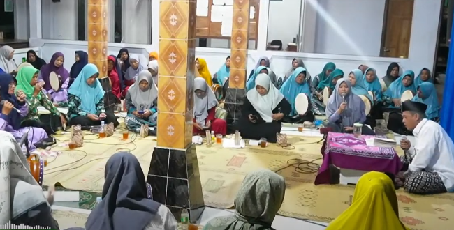 Sholawat Bersama di Desa Soko: Menguatkan Ikatan Spiritual dan Seni