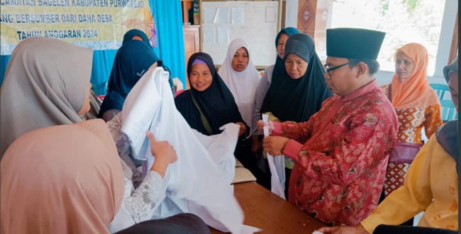Dari Memandikan Hingga Mengkafani: Desa Soko Siapkan Generasi Wanita Tangguh untuk