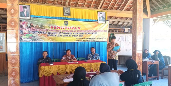 Sukses! Pelatihan Pembuatan Roti dan Kue di Desa Soko Ditutup dengan Bazar