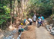 Pekerjaan Pembangunan Senderan di RT 2 RW 4 Dimulai