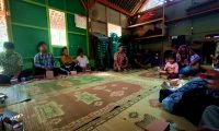Rapat Persiapan Pembangunan Air Bersih di RT 2 RW 4 Desa Soko