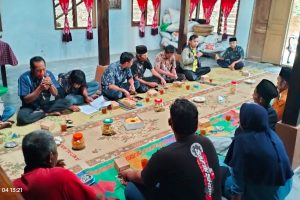 Rapat Persiapan Pembangunan Talud Jalan RT 2 RW 3 Desa Soko